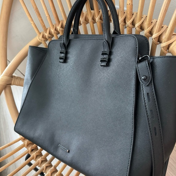 Large Rebecca Minkoff Tote Bag - Picture 2 of 9